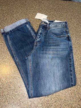New KanCan Distressed 90s boyfriend Jeans